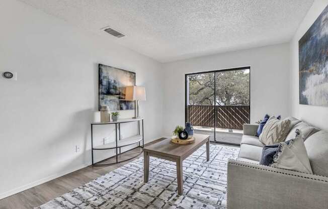 Apartments For Rent San Antonio | Summit at Henderson Pass