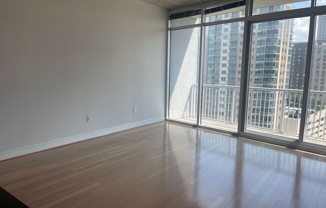 1 bed, 1 bath, $1,995