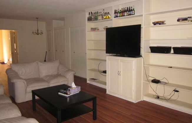Georgetown Apartments