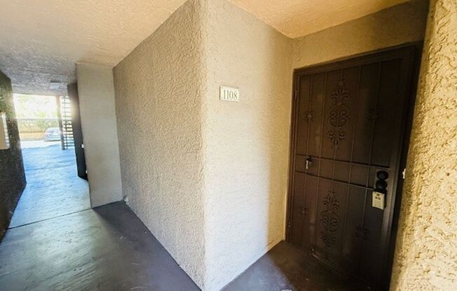 Fantastic Guard-Gated Condo – Move-In Ready!