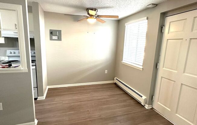 1 bed, 1 bath, 750 sqft, $1,200, Unit Unit 203