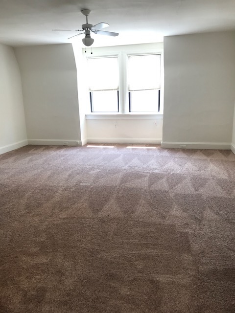 2 beds, 1 bath, 900 sqft, $1,399, Unit 46-4