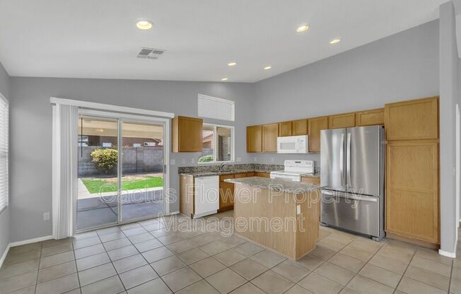 2401 E DERRINGER WAY