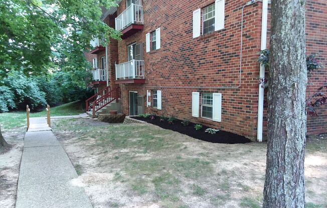 Rohling Oaks Apartments