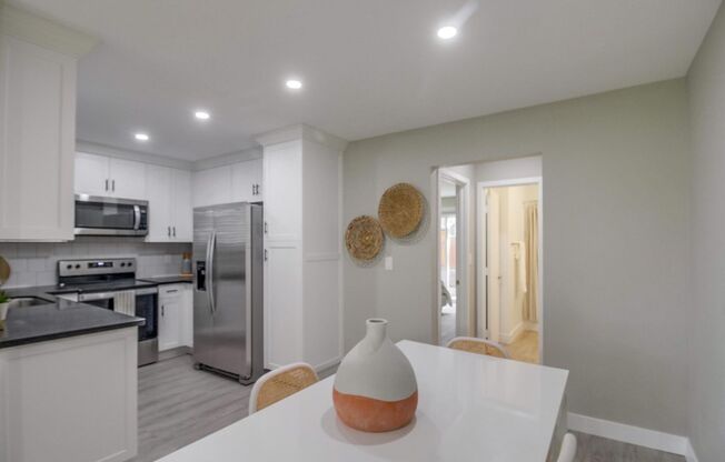 1 bed, 1 bath, 780 sqft, $2,495, Unit 4751-32