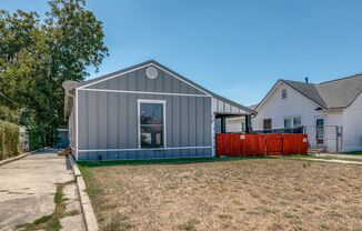 3 beds, 1 bath, $1,295