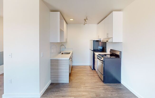 1 bed, 1 bath, 385 sqft, $1,695, Unit 513