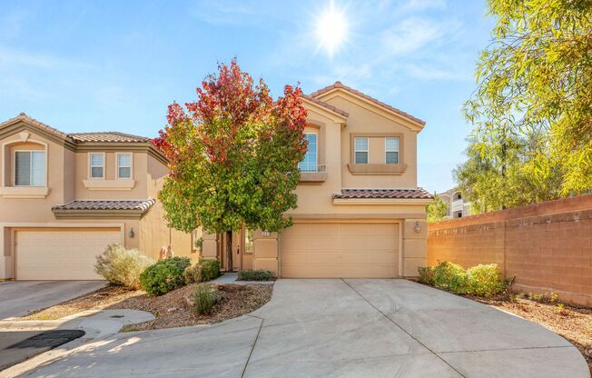 **MOVE IN SPECIAL! ONE MONTH FREE W/ 14 MONTH LEASE**