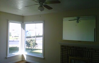 2 beds, 1 bath, $1,495