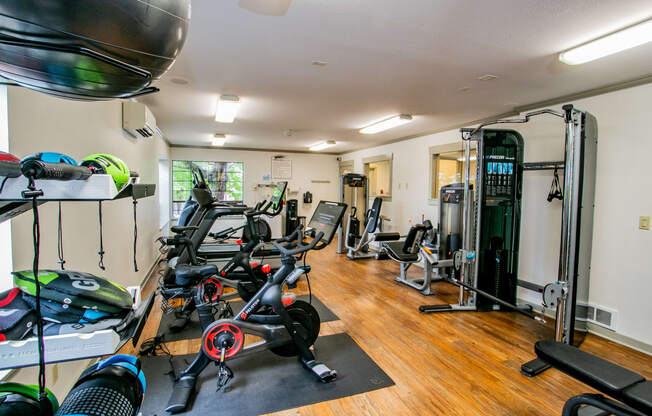 Gym with Free Weights at Apts in Renton