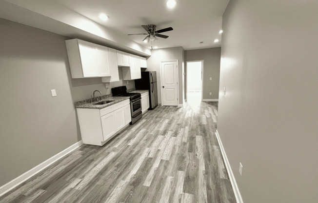 200 E 22 ST