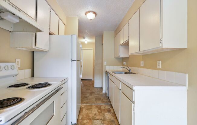 1 bed, 1 bath, 675 sqft, $1,149, Unit #15