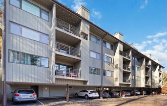 61 MT KEMBLE AVE