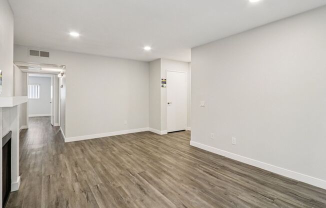 2 beds, 2 baths, 1,195 sqft, $3,198, Unit 112