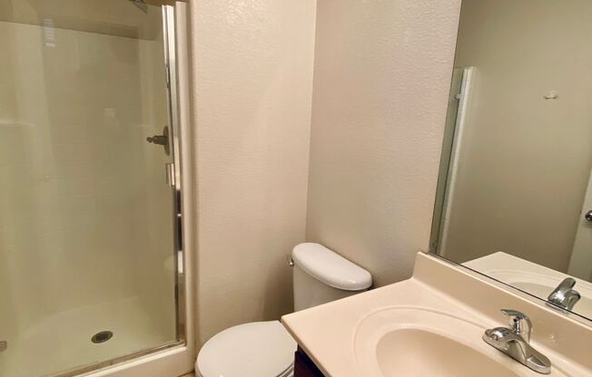 3 beds, 3 baths, $2,050