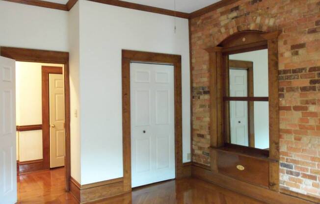 2 beds, 1 bath, $1,450