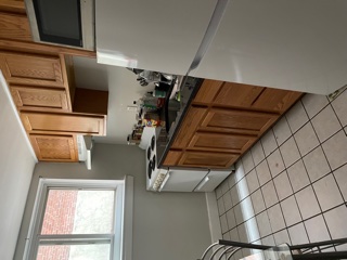 2 beds, 1 bath, $2,850, Unit 1