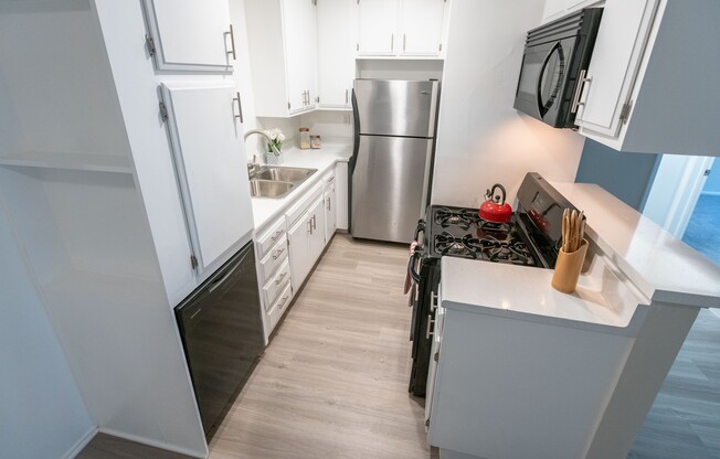 1 bed, 1 bath, 750 sqft, $1,998, Unit 105