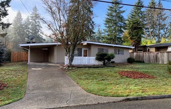 Newly Updated Bellevue/Interlake Rambler Home!