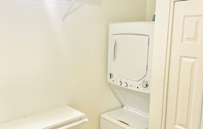 1 bed, 1 bath, 720 sqft, $1,095, Unit 101