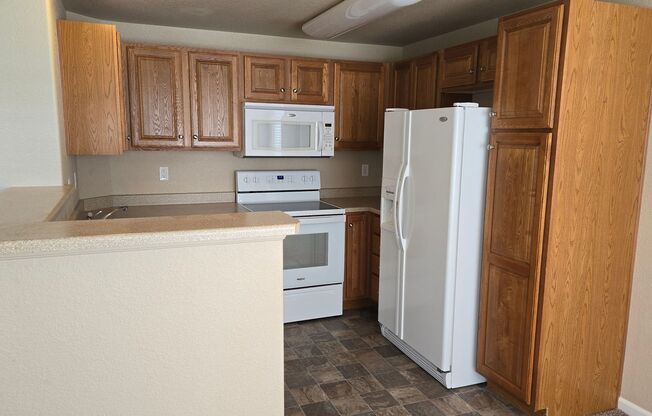 2 beds, 2 baths, $1,695