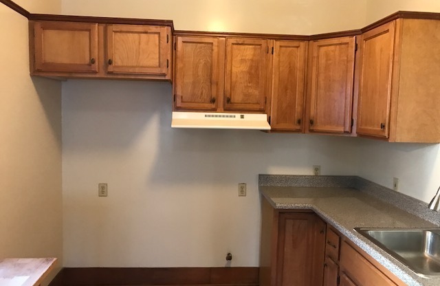 1 bed, 1 bath, 578 sqft, $1,695, Unit E