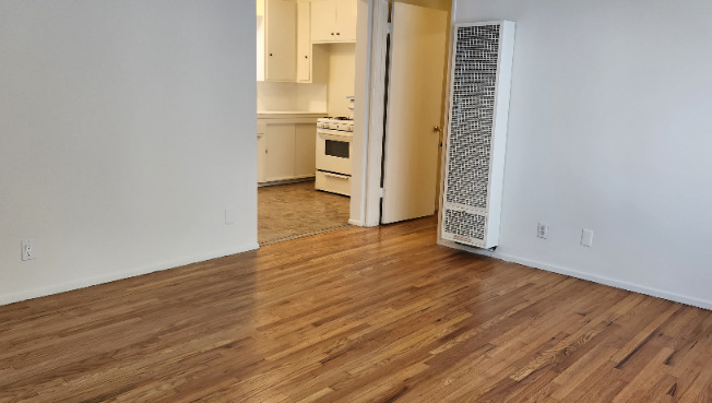 1 bed, 1 bath, 550 sqft, $2,250