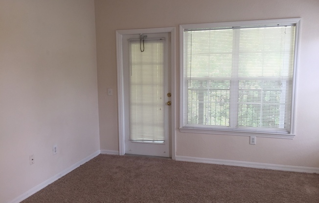 1 bed, 1 bath, 648 sqft, $1,100, Unit Unit 2624