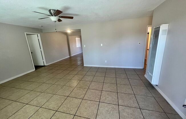 6565 Mojave Ave
