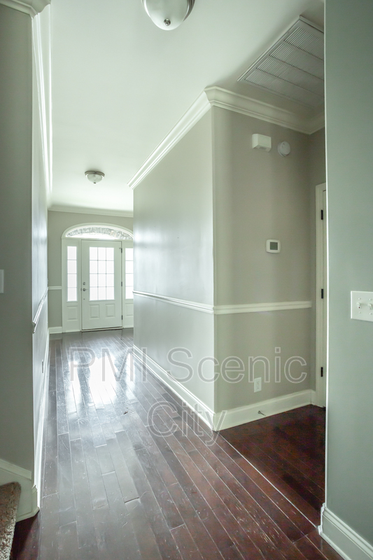 6628 Kenton Ridge Cir
