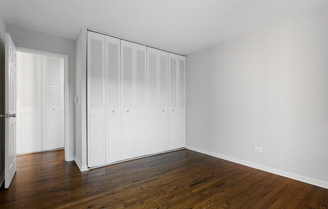 2 beds, 1.5 baths, 897 sqft, $2,100, Unit 202