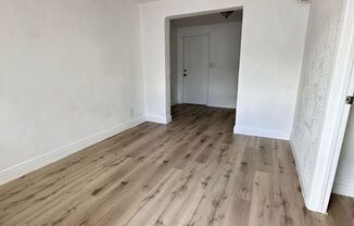 LC 21:840 NW 10th St