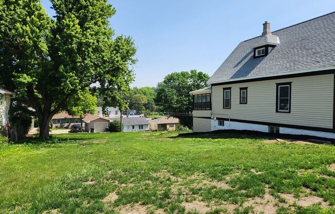 3/2/1 Newly remodeled, near saddle creek, and med center