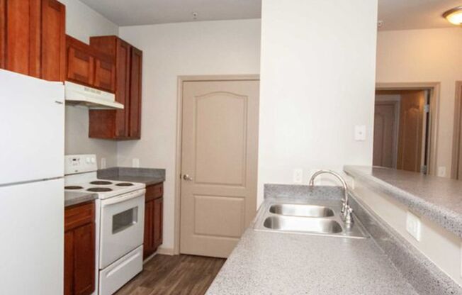 Candler Forrest Apartments