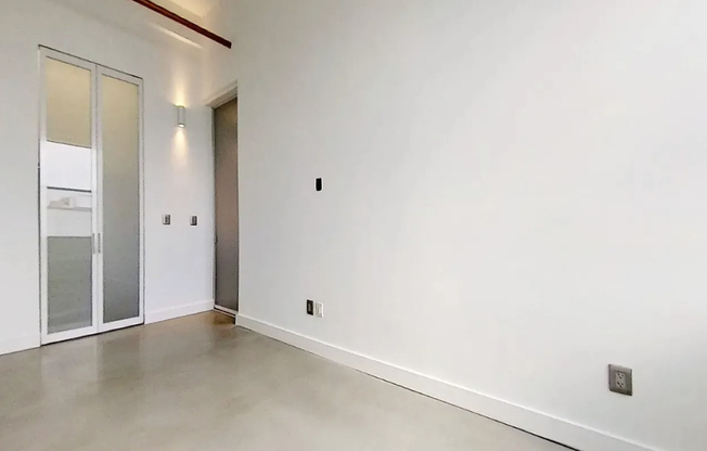 1 bed, 1 bath, $5,250, Unit 6B