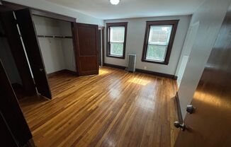 Studio, 1 bath, 325 sqft, $1,550, Unit Apt # 11