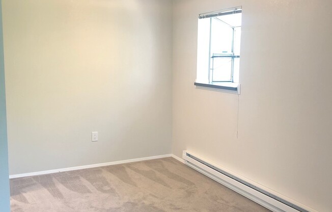 2 beds, 1 bath, 811 sqft, $2,100, Unit 308B