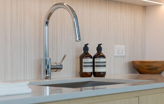 3 beds, 2 baths, $6,643, Unit 14K
