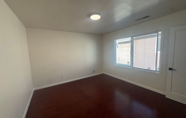 Remodeled 2 Bedroom, on San Pablo Ave, in East Richmond Area