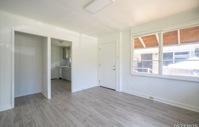 $1800 / 2BR – Approx - 2br/1ba/Tandem pkg Duplex unit in Wahiawa