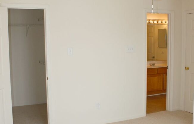 1 bed, 1 bath, 748 sqft, $1,379, Unit 20-20108
