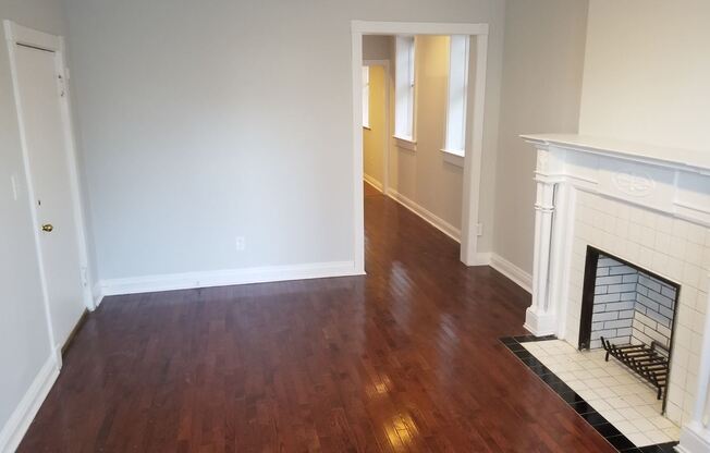 411 N Newstead Apt LLN