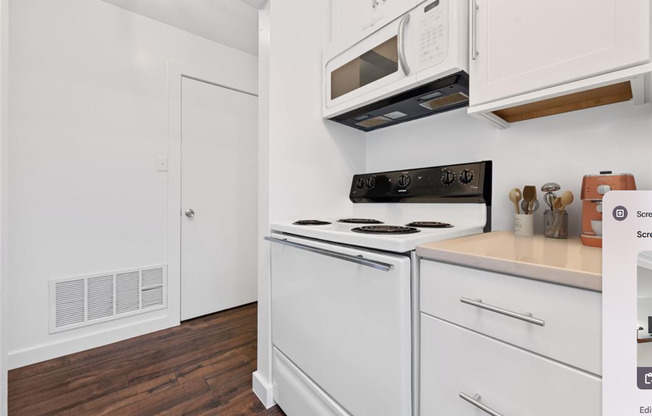 1 bed, 1 bath, $1,500, Unit # 2054