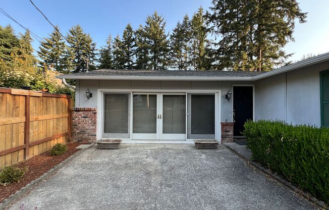 Beautifully Remodeled 3 Bedroom in Puyallup