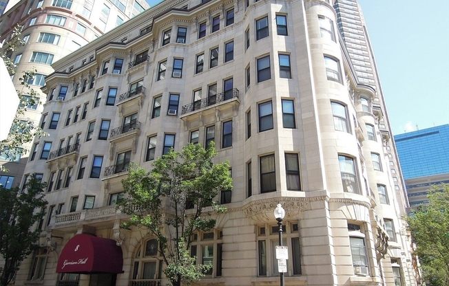 1 bed, 1 bath, 610 sqft, $3,100, Unit 209