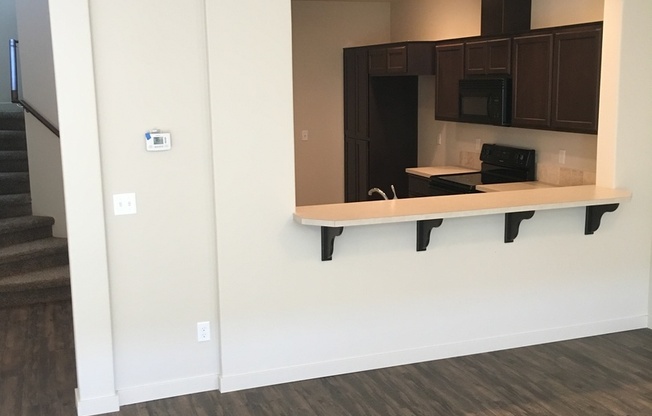 Three Bedrooms Plus Loft! Centrally located!