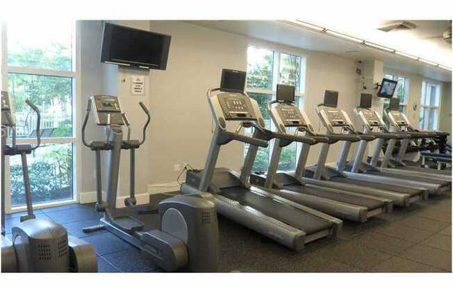 2 beds, 2 baths, $3,500, Unit Unit 404