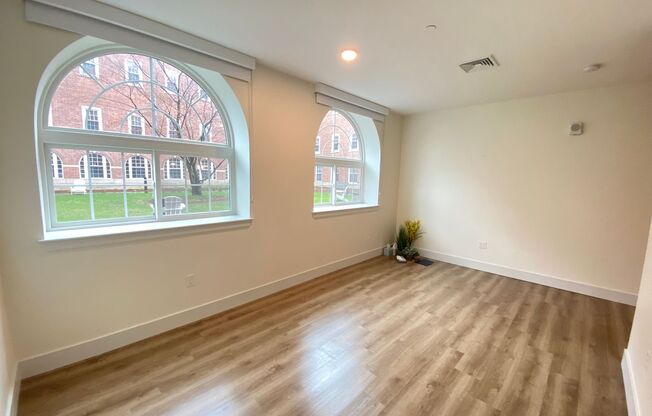 2 beds, 2 baths, 1,361 sqft, $3,286, Unit 120