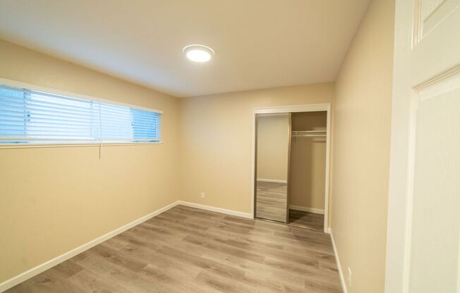 Yosemite Avenue Apartments