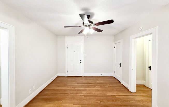 Studio, 1 bath, $895, Unit B2619